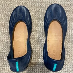 Tieks California Navy Size 8